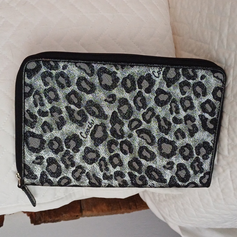 Coach Ocelet Print Black & Silver Glitter Zip Around Tablet Ipad Case 6" X 9" - Picture 3 of 11